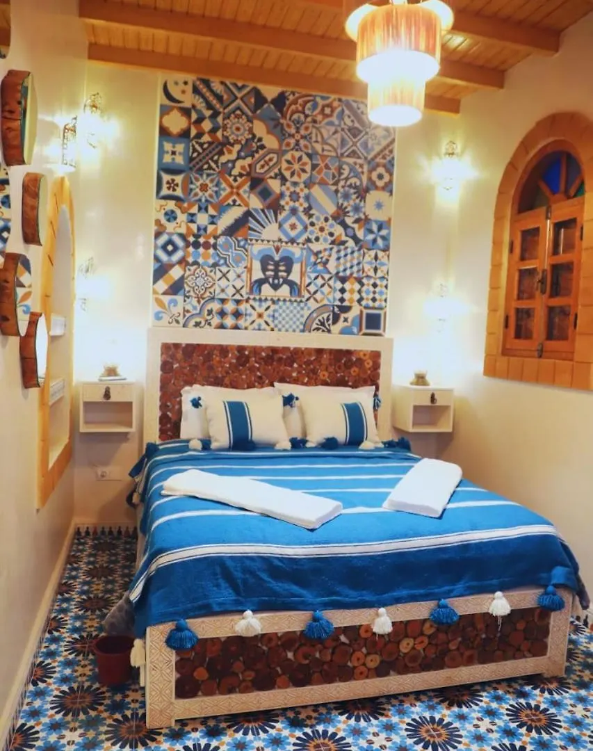 Nocleg ze śniadaniem Bed and Breakfast Dar Milal As-Suwajra Maroko